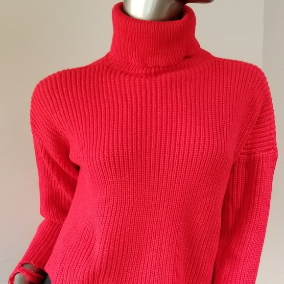 Red Asymmetrical Sweater - with Free Gift - Picture 3 of 4